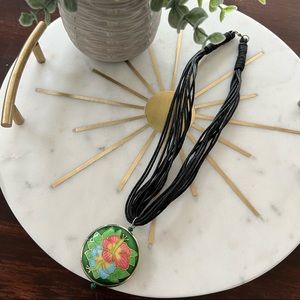 Vintage enamel pendant necklace